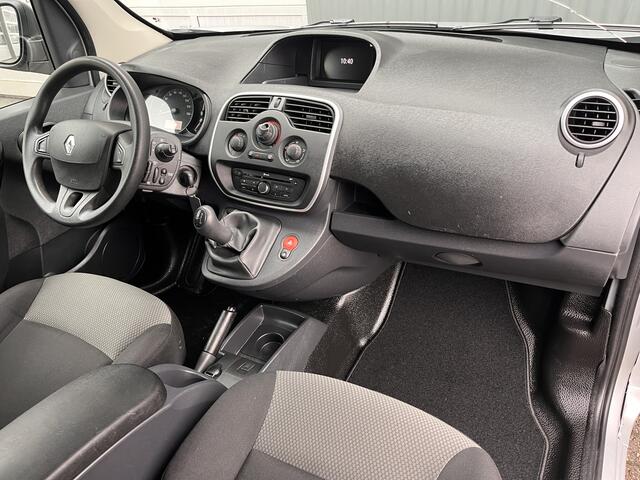 Renault KANGOO 1.5 dCi 75 Airco Cruise controle 2-Persoons Telefoonverbinding Navigatiesysteem Elektrische ramen Parkeersensoren achter Start/stop Euro 6 Bpm vrij voor particulier gebruik!!
