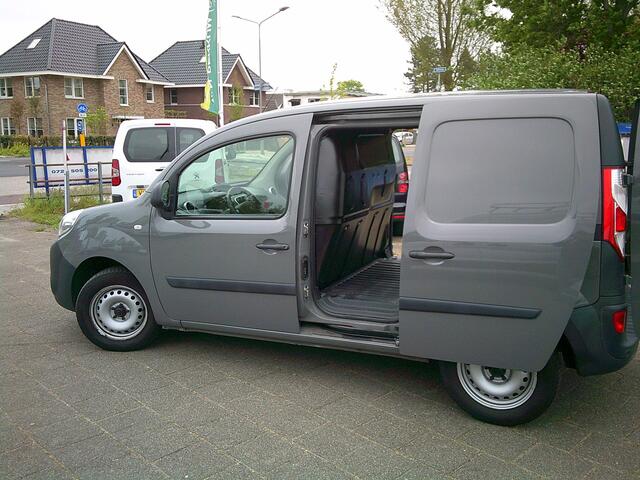 Renault KANGOO 1.2 TCe 115 EDC Comfort BENZINE UITVOERING !! + AUTOMAAT !!!!