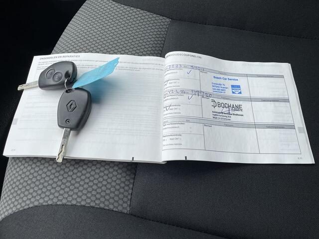 Renault KANGOO 1.5 dCi 95pk E6 R-link BPM Vrij! Lease ¤168 p/m, Airco, Navi, PDC, Inrichting, onderhoudshistorie aanwezig