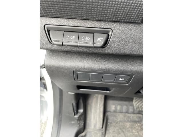 Renault KANGOO E-Tech Extra L2 22 kW 44 kWh Renault Kangoo E-Tech Extra 22 kW L2 / QUICK CHARGE DC / SCHUIFDEUR LINKS / NAVIGATIE + APPLE CARPLAY / VERWARMDE STOELEN