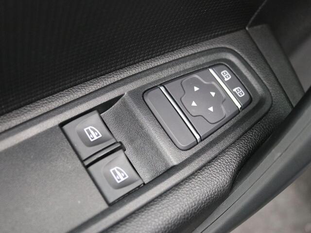 Renault KANGOO 1.5 Blue dCi 75 Comfort L1 / Trekhaak / Airco / All seasonbanden / Apple CarPlay & Android Auto / Achterdeuren / Rechts zijschuifdeur / NL Auto / Dealer onderhouden /