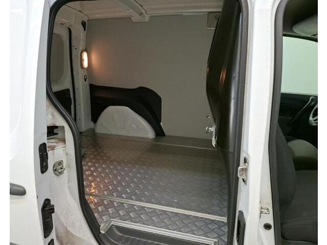 Renault KANGOO 1.5 dCi Euro6 75PK Energy Comfort Airco / Navigatie / Pdc. / Radio multimedia / Apk nieuw