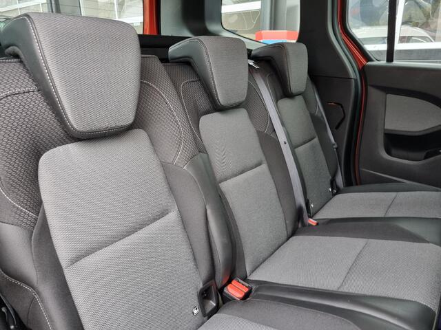 Renault KANGOO 1.3 Intens NAVI / CAMERA / TREKHAAK / PDC