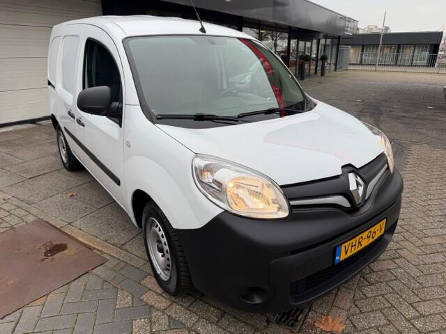 Renault KANGOO 1.5 Blue dCi 80 Comfort AIRCO I NAVI I TREKHAAK I NW DISTRIBUTIE I 1e EIGENAAR I COMPLETE ONDERHOUDSHISTORIE
