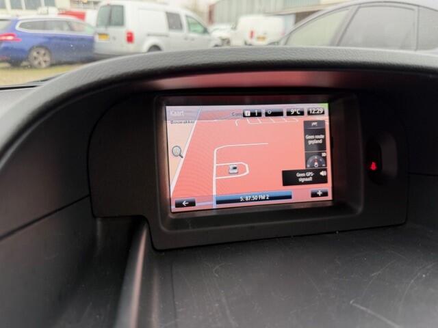 Renault KANGOO 1.5 Blue dCi 80 Comfort AIRCO I NAVI I TREKHAAK I NW DISTRIBUTIE I 1e EIGENAAR I COMPLETE ONDERHOUDSHISTORIE