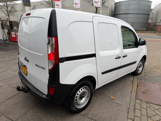 Renault KANGOO 1.5 Blue dCi 80 Comfort AIRCO I NAVI I TREKHAAK I NW DISTRIBUTIE I 1e EIGENAAR I COMPLETE ONDERHOUDSHISTORIE