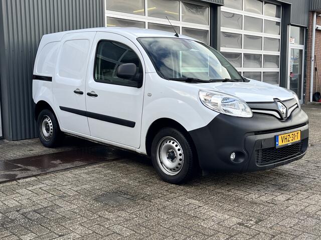 Renault KANGOO 1.5 Blue dCi Airco Cruise control Bluetooth telefoon voorbereiding 2-persoons Parkeersensoren achter Camera 1e eigenaar Euro 6