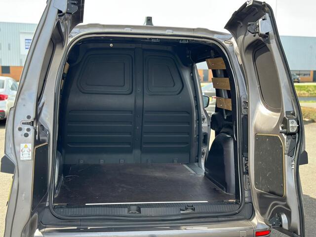 Renault KANGOO 1.3 TCe 130 Luxe L1 | Marge | Benzine | Automaat | Camera