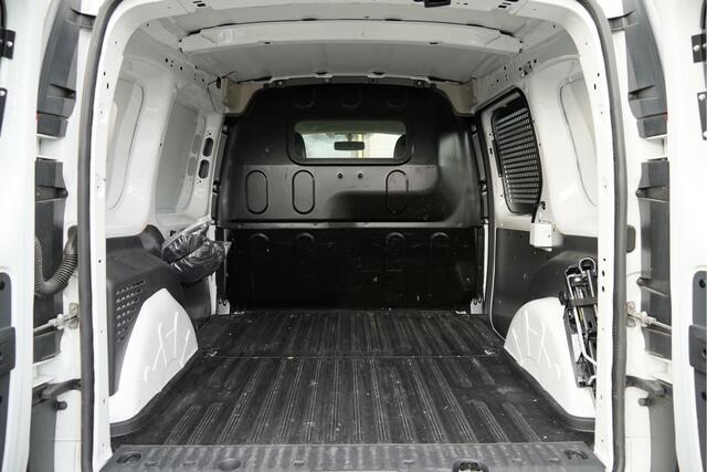 Renault KANGOO 1.5 Blue dCi 80 Comfort BJ2020 Pdc | Trekhaak | Airco | Cruise control | Tussenschot+Raam | Achterdeuren+Raam | Zijdeur+Raam.