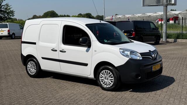 Renault KANGOO 1.5 DCI 55KW 75PK EURO 6 DISTRIBUTIERIEM VERNIEUWD AIRCO/ CRUISE CONTROL/ TREKHAAK/ 100% DEALERONDERHOUDEN