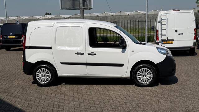 Renault KANGOO 1.5 DCI 55KW 75PK EURO 6 DISTRIBUTIERIEM VERNIEUWD AIRCO/ CRUISE CONTROL/ TREKHAAK/ 100% DEALERONDERHOUDEN