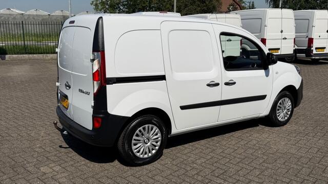 Renault KANGOO 1.5 DCI 55KW 75PK EURO 6 DISTRIBUTIERIEM VERNIEUWD AIRCO/ CRUISE CONTROL/ TREKHAAK/ 100% DEALERONDERHOUDEN