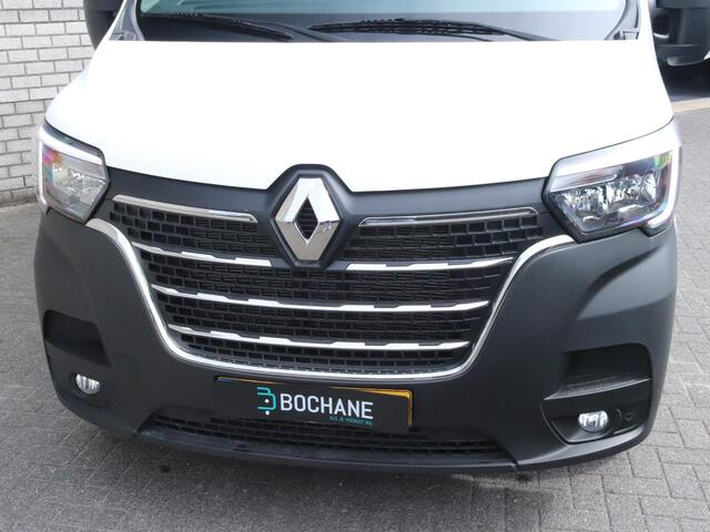 Renault MASTER T35 2.3 dCi 135 L2H2 Work Edition | Trekhaak | A. Camera | Navi | Airco | Cruise | Lat om Lat | NL Auto!