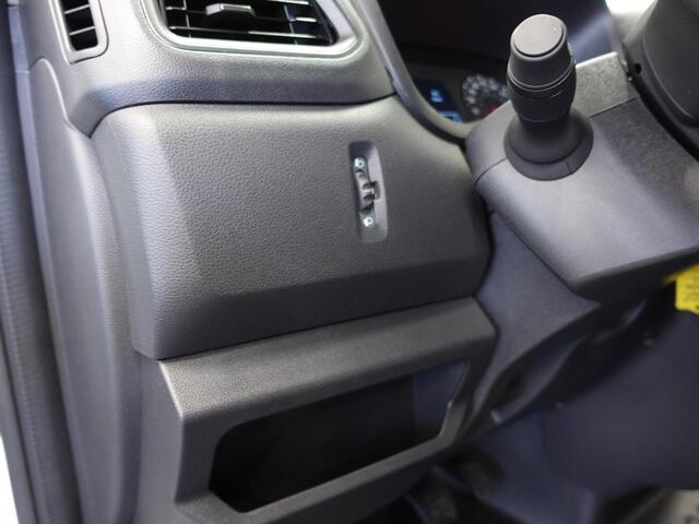 Renault MASTER T33 2.3 dCi 135PK L2H2 BPM VRIJ! Airco Cruise control Parkeersensoren Navigatie Trekhaak