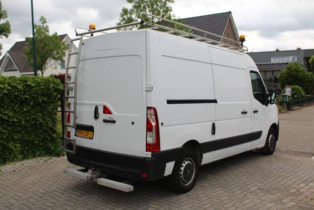 Renault MASTER T35 2.3 dCi 135PK Euro6 L2H2 ? 3-zits ? imperiaal ? trekhaak ? camera ? airco