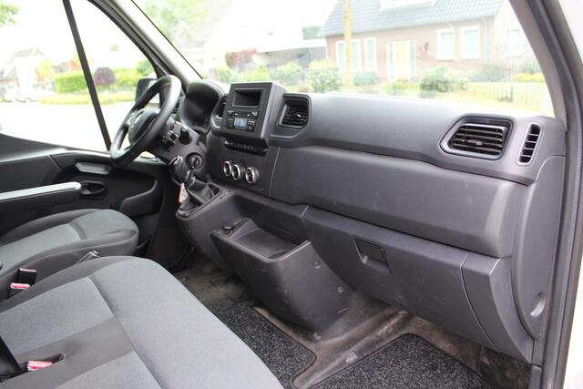 Renault MASTER T35 2.3 dCi 135PK Euro6 L2H2 ? 3-zits ? imperiaal ? trekhaak ? camera ? airco