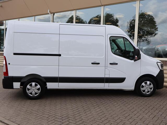 Renault MASTER T35 2.3 dCi 150 PK L2H2 WORK EDITION + TREKHAAK | CAMERA | NAVIGATIE | DAB | CRUISE | DODE HOEK