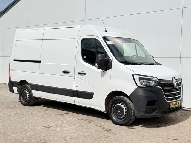 Renault MASTER T33 2.3 DCI 135PK L2H2 Airco Cruise Control Parkeersensoren LED