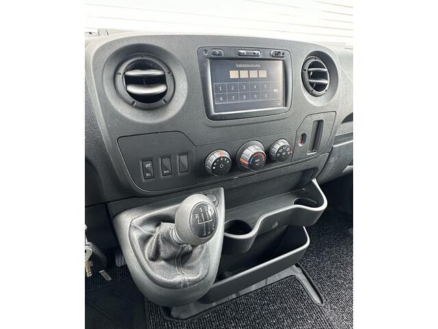 Renault MASTER T33 2.3 dCi L2H2 Trekhaak Navi TOP STAAT!