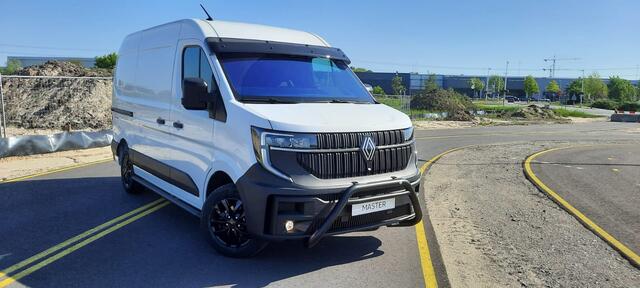 Renault MASTER T35 2.0 dCi 130 L2H2 Advance Stam Limité 75 Bullbar | Sidebars | 17"inch Lichtmetalen velgen
