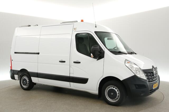Renault MASTER T33 2.3 dCi L2H2 146PK Airco Camera Cruise Trekhaak Parkeersensoren Elektrpakket