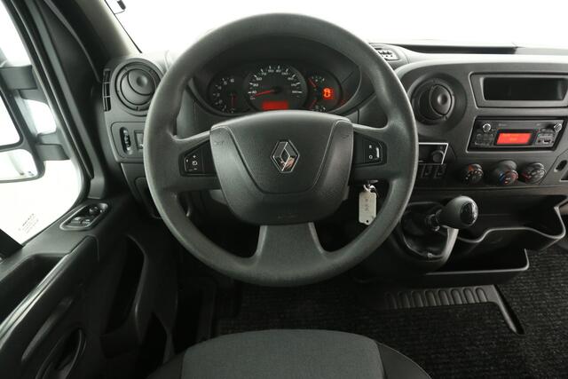 Renault MASTER T33 2.3 dCi L2H2 146PK Airco Camera Cruise Trekhaak Parkeersensoren Elektrpakket