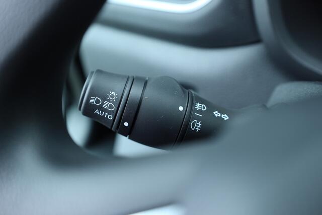 Renault MASTER 2.3 dCi 180pk L3H2 Energy Work Edition | Camera | Navi by App | Cruise | PDC | BPM vrij!