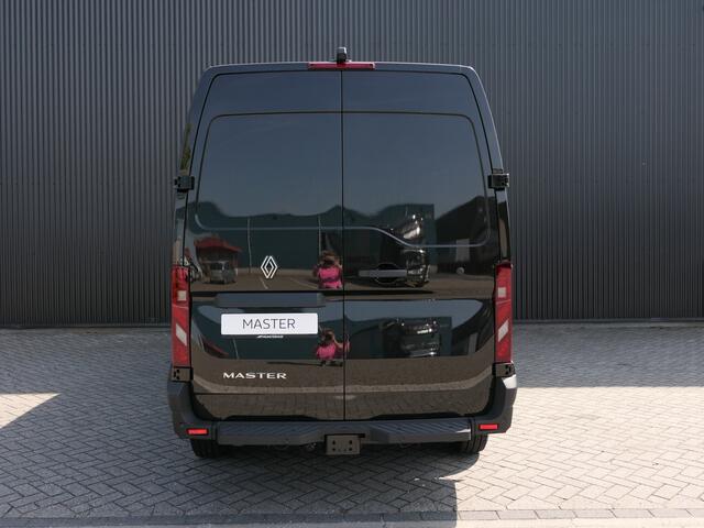 Renault MASTER T35 2.0 dCi 150 L3H2 Advance *NIEUW* - Allseasons, trekhaak, rear step, achteruitrijcamera