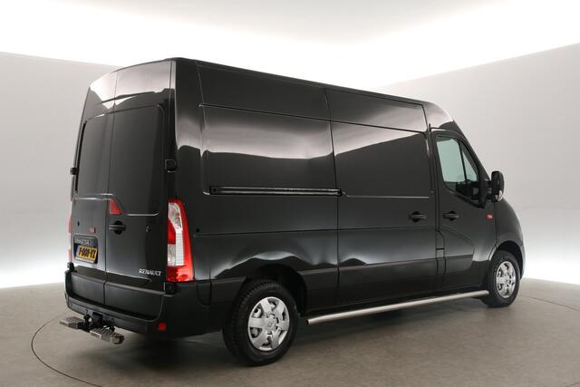 Renault MASTER T35 2.3 dCi L2H2 Airco Camera Cruise Navigatie PDC 3 Persoons Elektrpakket Trekhaak