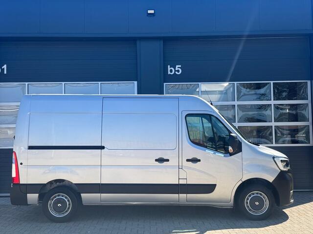 Renault MASTER 2.3 DCi 135PK L2H2 GB / Trekhaak / Navi / Airco