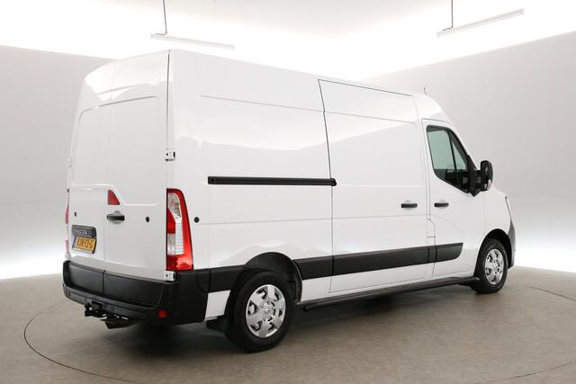 Renault MASTER T35 2.3 dCi L2H2 150PK Marge Airco Cruise Camera 3 Persoons LED Navi PDC Trekhaak