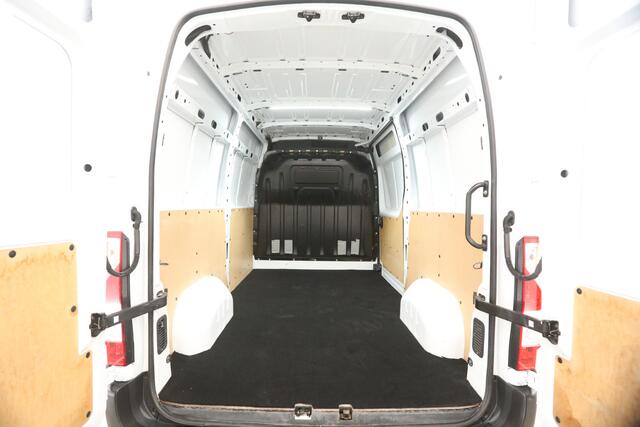 Renault MASTER T35 2.3 dCi L2H2 150PK Marge Airco Cruise Camera 3 Persoons LED Navi PDC Trekhaak