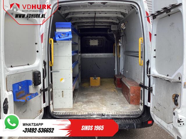 Renault MASTER 2.3 dCi 145 PK L3H2 EXPORT ONLY Chevron/ Safety/ Airco/ Cruise/ Camera /Service Vehicle/ Trekhaak