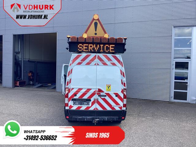 Renault MASTER 2.3 dCi 145 PK L3H2 EXPORT ONLY Chevron/ Safety/ Airco/ Cruise/ Camera /Service Vehicle/ Trekhaak