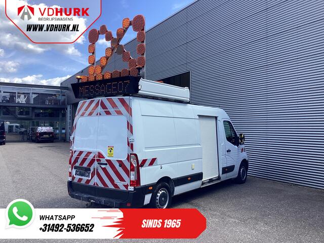 Renault MASTER 2.3 dCi 145 PK L3H2 EXPORT ONLY Chevron/ Safety/ Airco/ Cruise/ Camera /Service Vehicle/ Trekhaak