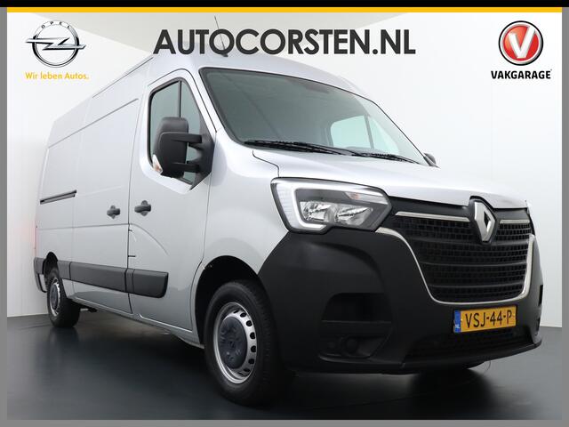 Renault MASTER T35 2.3dCi 135 L2H2 Apple Carplay/Android Auto Euro 6 Trekhaak Navi Airco 3-Persoons Pdc Led DAB Regen-Lichtsensor Betonplex Vloer Lat om Lat Wandbetimmering Schuifdeur 1e Eigenaar Euro 6 Facelift Model 2.500KG Trekgewicht