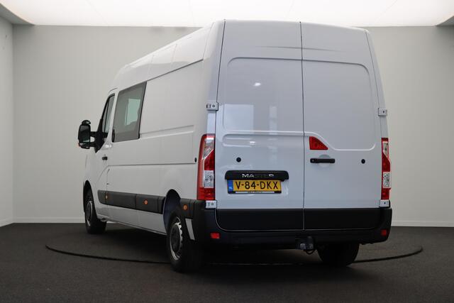 Renault MASTER T35 2.3 dCi 135 L3H2 DC Comfort | 6 persoons | Trekhaak | laadruimte betimmering | Achteruitrijcamera | Airco | Direct rijden |