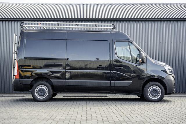 Renault MASTER T35 dCi 135 | L2H2 | Navi | Imperiaal | Ladder | LED | PDC | Euro 6