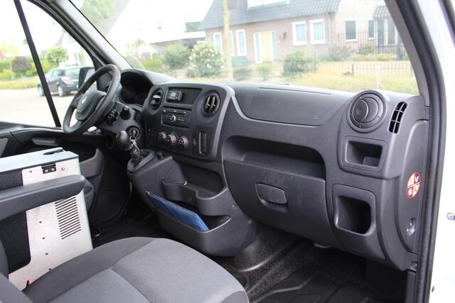 Renault MASTER T35 2.3 dCi 130PK Euro6 L2H2 ? airco ? imperiaal ? Trekhaak 2500KG