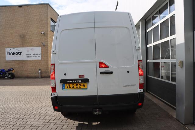 Renault MASTER T35 2.3 dCi 135 L2H2 Comfort