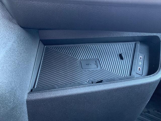 Renault MASTER T35 2.0 dCi 150 PK L2H2 Multimedia met Google services, Dubbele schuifdeur, Camera, Trekhaak, Apple carplay, Verwarmde voorruit.