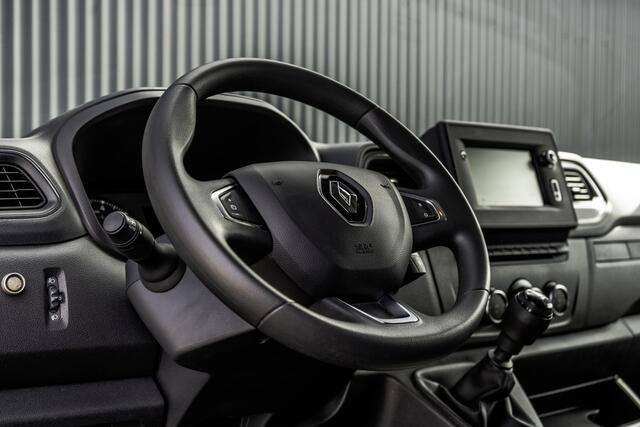 Renault MASTER T35 dCi 135 L2H2 | LED | Camera | Navi | Imperiaal | Ladder | Cruise | PDC | Euro 6