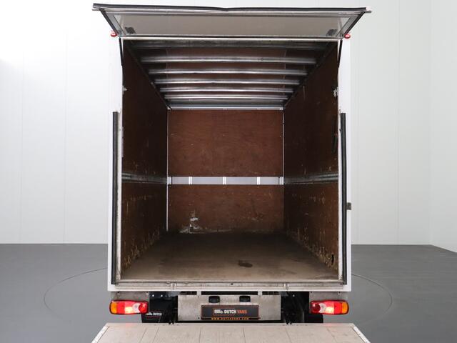 Renault MASTER 2.3DCI 160PK Bakwagen + laadklep | Navigatie | Camera | 3-Persoons | Airco | Cruise