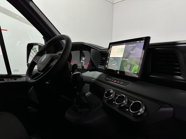 Renault MASTER T35 2.0 dCi 170 L3H2 Red Van - BPM vrij! - Camera / Sensoren / Carplay