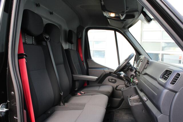 Renault MASTER T35 2.3 dCi 150 L2H2 Energy Work Edition > 150pk/Dubbele schuifdeur/Camera/Trekhaak/Imperiaal