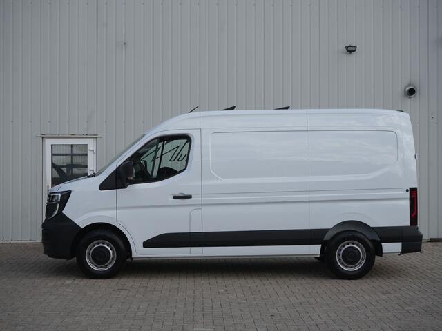 Renault MASTER T35 2.0 dCi 130 L2H2 Advance - VOORRAADVOORDEEL - All Seasonbanden - Achteruitrijcamera - Cruise Control - Apple Carplay/Android Auto