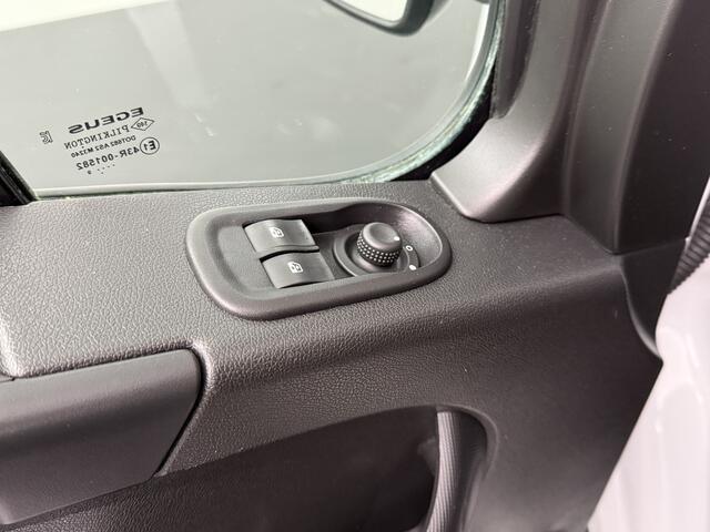 Renault MASTER 2.3DCi 170PK Automaat L3H2 Maxi Stop & Start | Navigatie | Multimedia | Oprijplaat | 3-Persoons