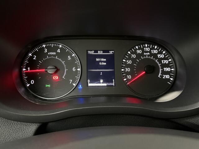 Renault MASTER 2.3DCi 136PK L3H2 | Airco | Cruise | 3-Persoons | Betimmering