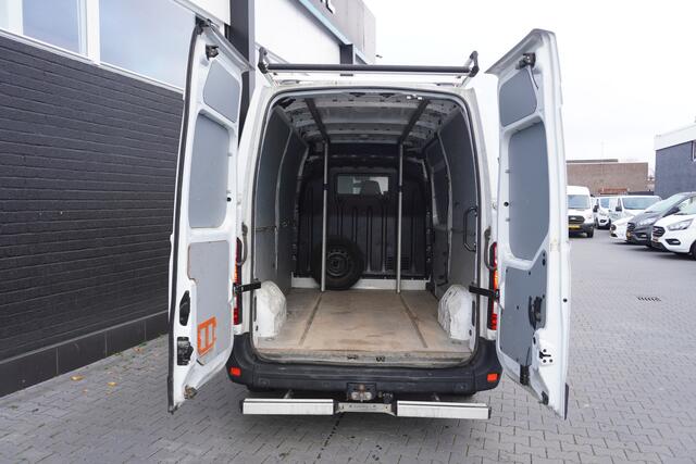 Renault MASTER 2.3 dCi 135PK L2H2 - EURO 6 - Airco - Cruise - PDC - Camera - ¤15.950,- Excl.