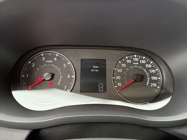 Renault MASTER T35 2.3 dCi 165 L3 DC Energy EURO VI BPM VRIJ